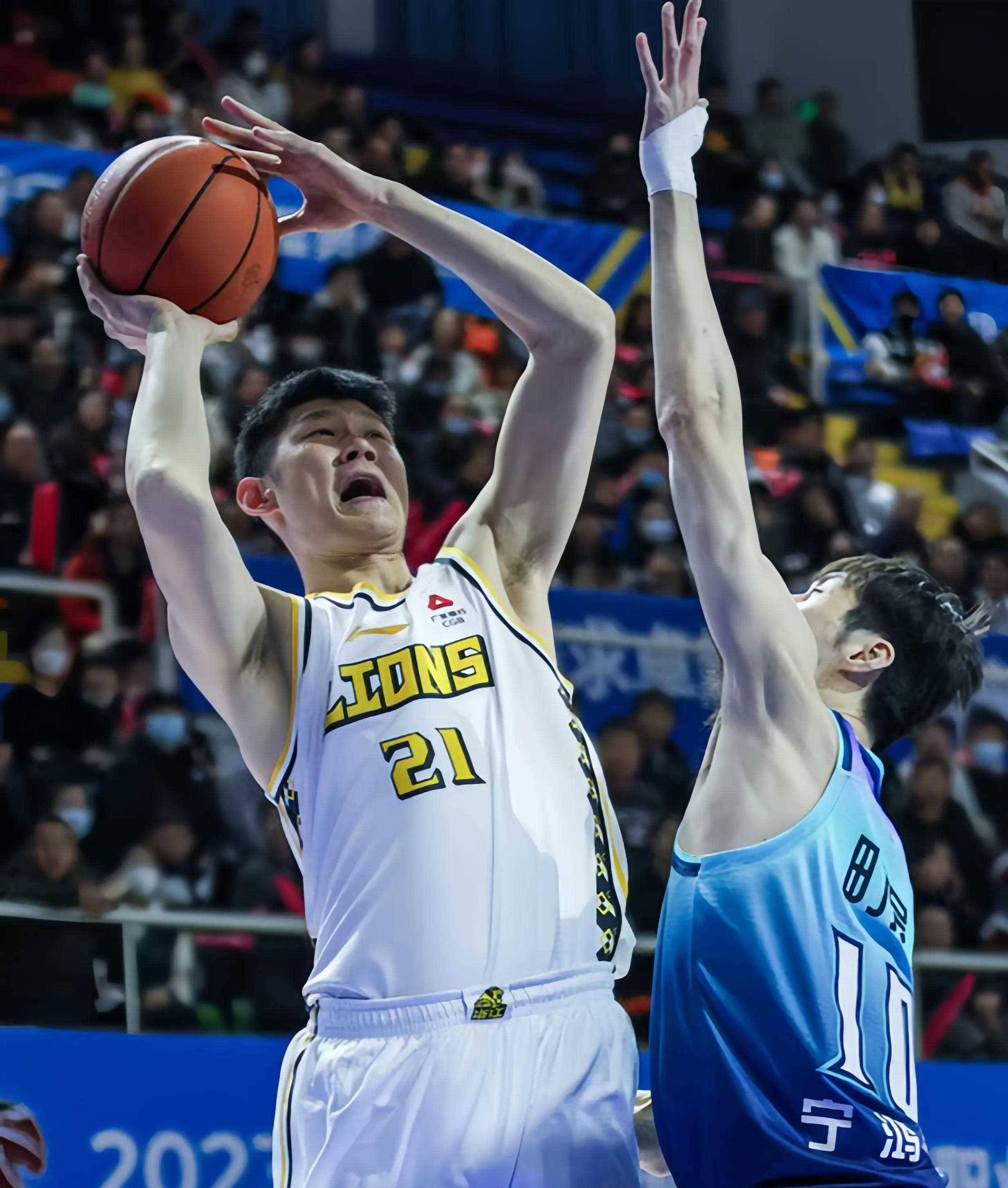 今夜CBA常规赛前瞻:伊布伤情更新,菲尼克斯太阳冲击连胜纪录(cba最长连胜纪录排名) 今夜CBA常规赛前瞻:伊布伤情更新,菲尼克斯太阳冲击连胜纪录(cba最长连胜纪录排名)